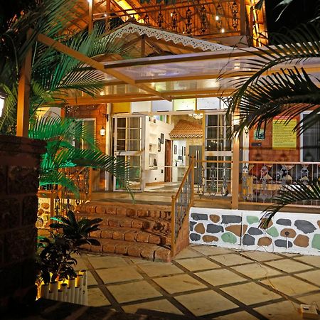 Hot - House Of Travellers, Lonavala By Mody Stays Zewnętrze zdjęcie