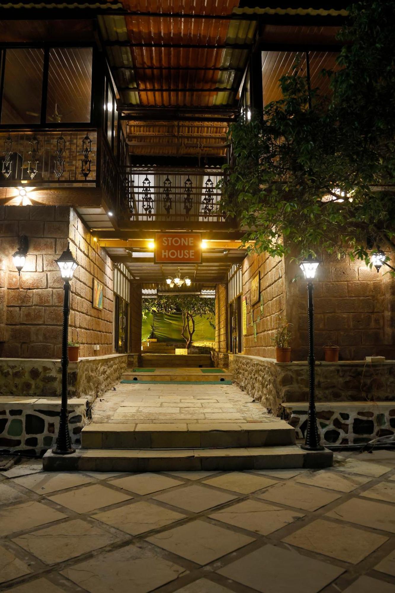 Hot - House Of Travellers, Lonavala By Mody Stays Zewnętrze zdjęcie